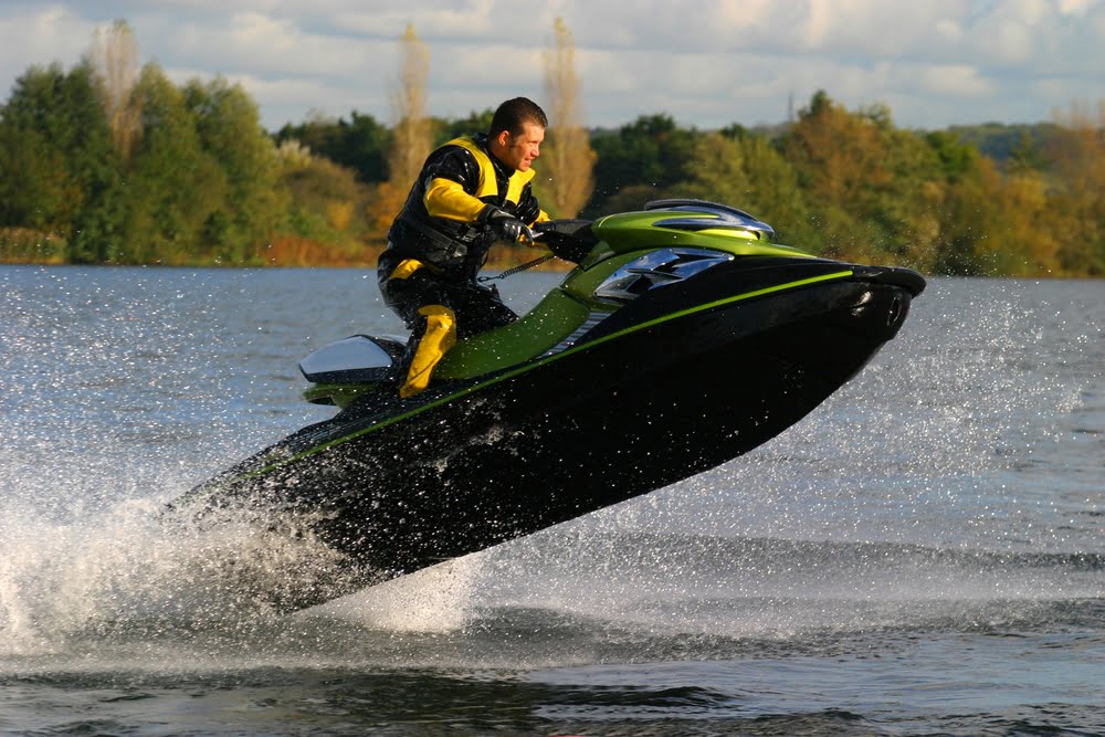 determining liability watercraft accidents