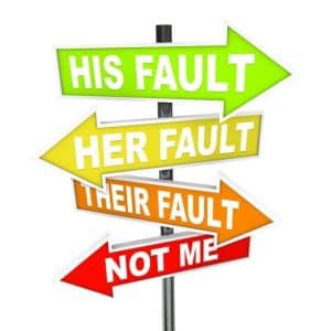 pic-fault Arrow SIgns - Not My Fault Shifting Blame