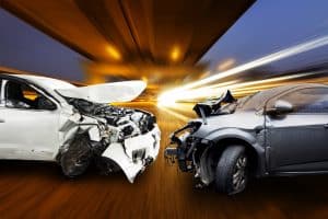 Car,Of,Accident,Make,Front,Windshield,Cracked,And,Airbag,Explosion risks no lawyer accident liability